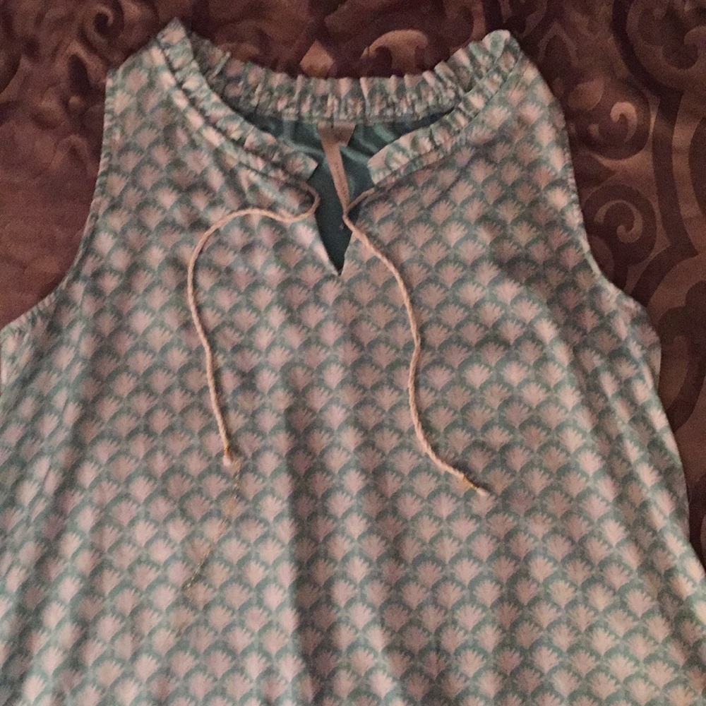 Lauren Conrad summer tank